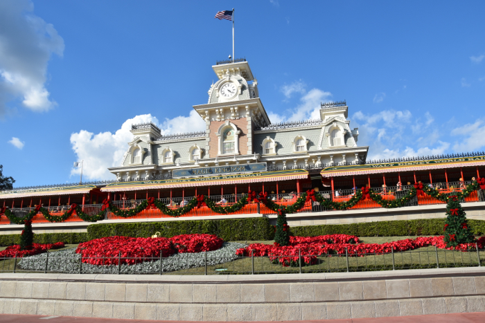 VIDEO, PHOTOS: Houston Astros Celebrate World Series Win With Parade at  Magic Kingdom