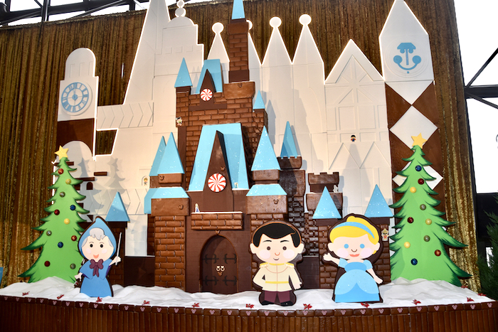 Disney’s Contemporary Resort Gingerbread Display Opens, Celebrates Ten ...