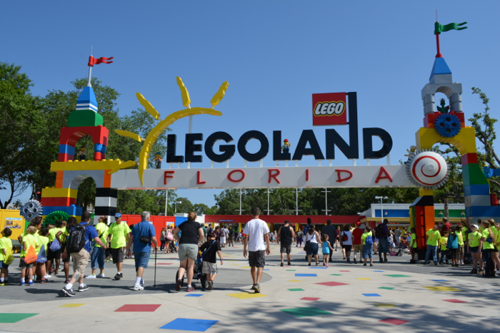 Black best sale friday legoland