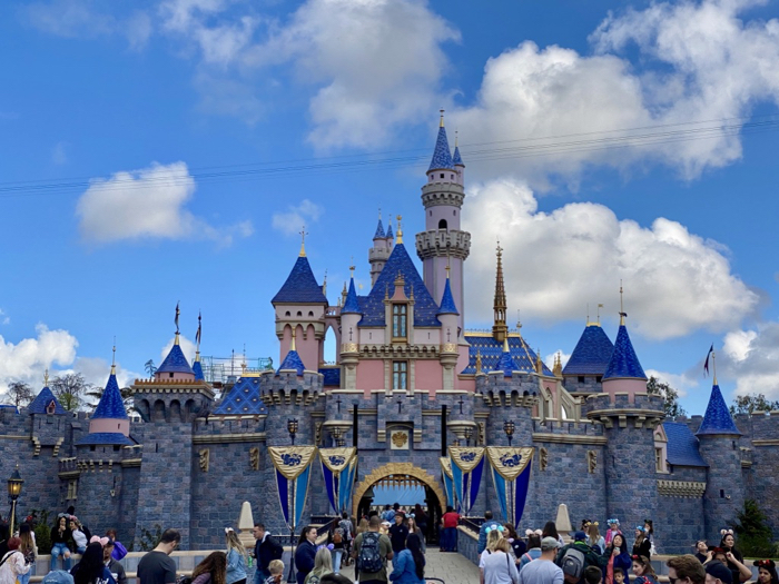 DLR - Loungefly Disneyland Mickey & Sleeping Beauty Castle