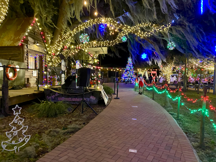 Jolly Creek Holiday Festival & Marketplace Offers Fantastic ...