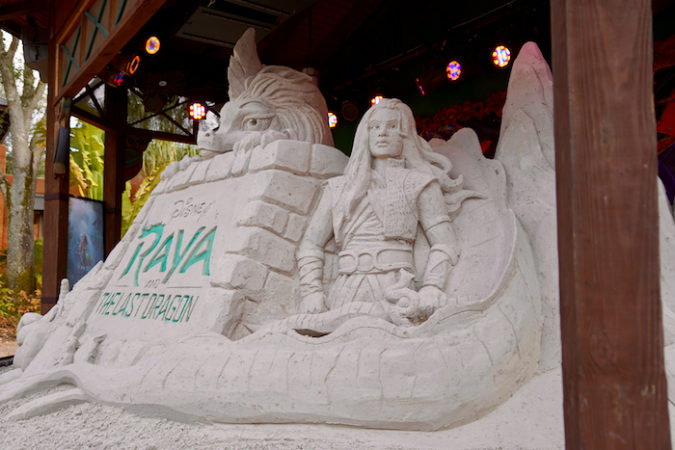 raya and the last dragon stone statue