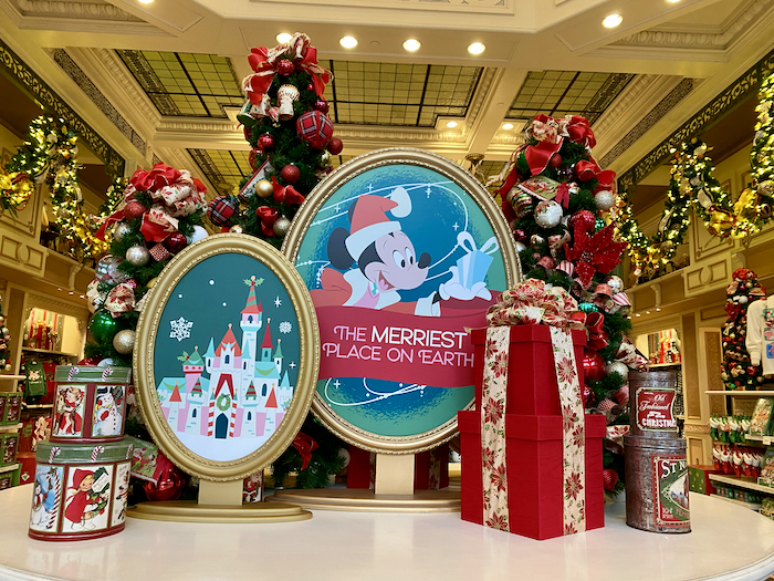 New Magic Kingdom Starbucks Tumbler Arrives at the Emporium