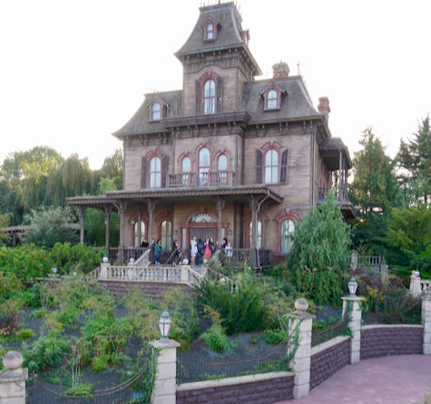 Phantom Manor at Disneyland Paris