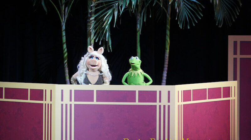 Disney's Hollywood Studios 35th Anniversary Miss Piggy and Kermit