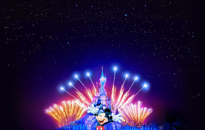 Disney Illuminations Returning to Disneyland Paris