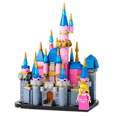 LEGO Mini Disney Sleeping Beauty Castle