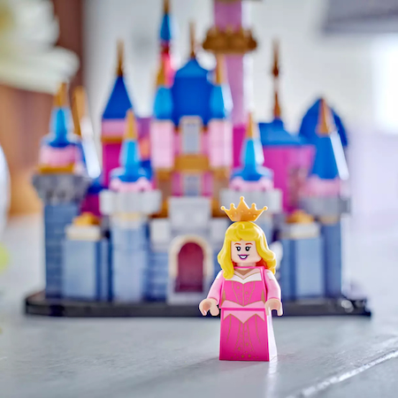 LEGO Mini Sleeping Beauty Castle