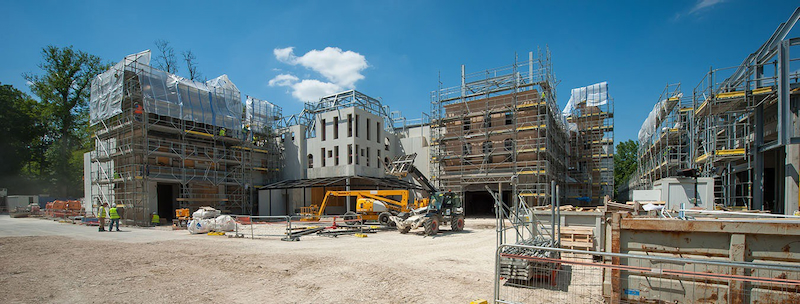 La Place de Rémy and Ratatouille the Adventure being built at Disneyland Paris