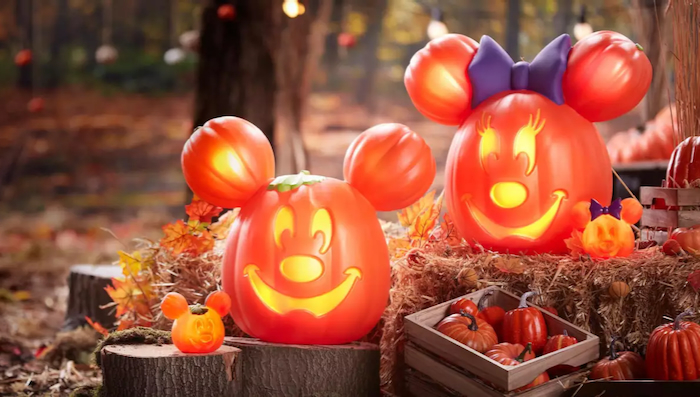 Mickey and Minnie Halloween Glow Pumpkins 