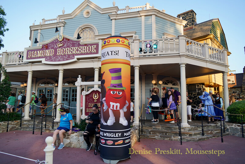 The Diamond Horseshoe trick or treat location at Mickey's Not-So-Scary Halloween Party