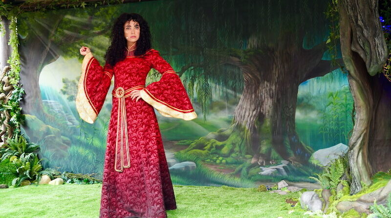 Mother Gothel at Disneyland Paris