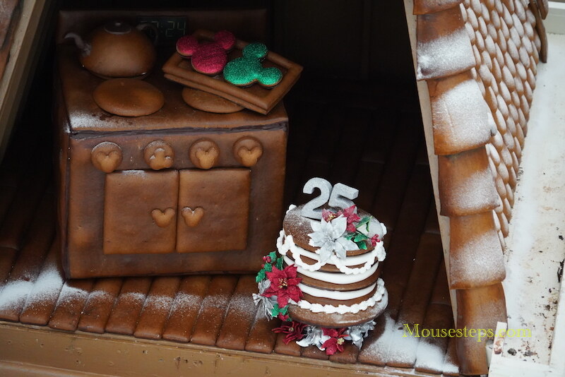 Disney's Grand Floridian Gingerbread House 2024 