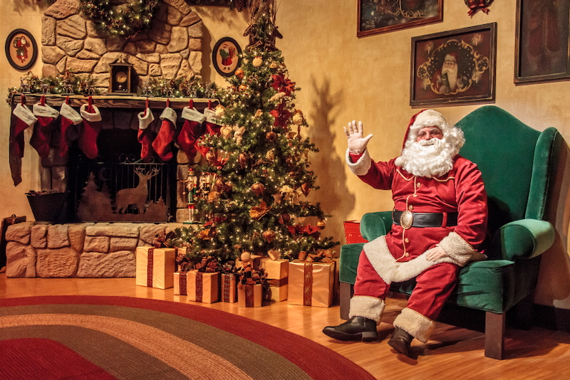 Santa at Knott's Merry Farm