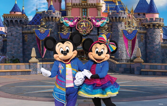 Mickey and Minnie Mouse Dress in New Costumes for Disneyland 70th (Concept Art)