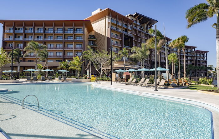 Island Tower at Disney's Polynesian Villas & Bungalows - Cove Pool