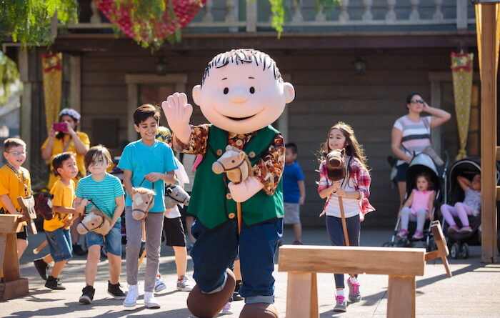 Linus at Knott's Peanuts Celebration